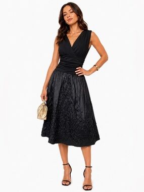 VTG 90s Jessica Howard Black Embroidered Ruched Cocktail Dress LBD Fit Flare 10